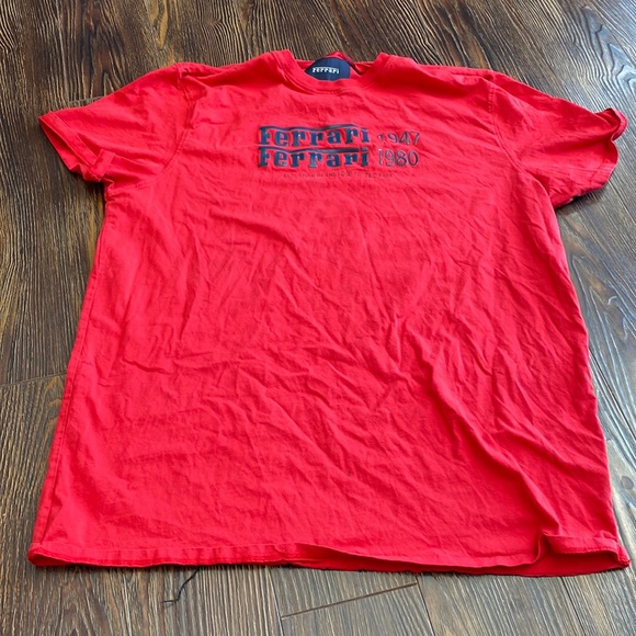 🔥🔥🔥Mens short sleeve Ferrari t shirt red amazing shape 10/10🔥🔥🔥 size xxl - Picture 1 of 6